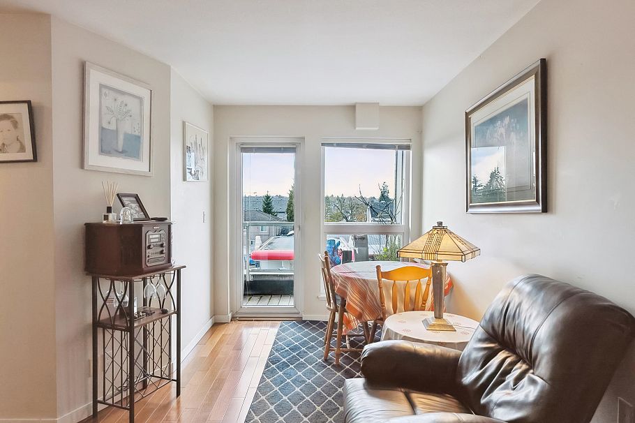 416 2891 E Hastings Street Vancouver, BC - 9