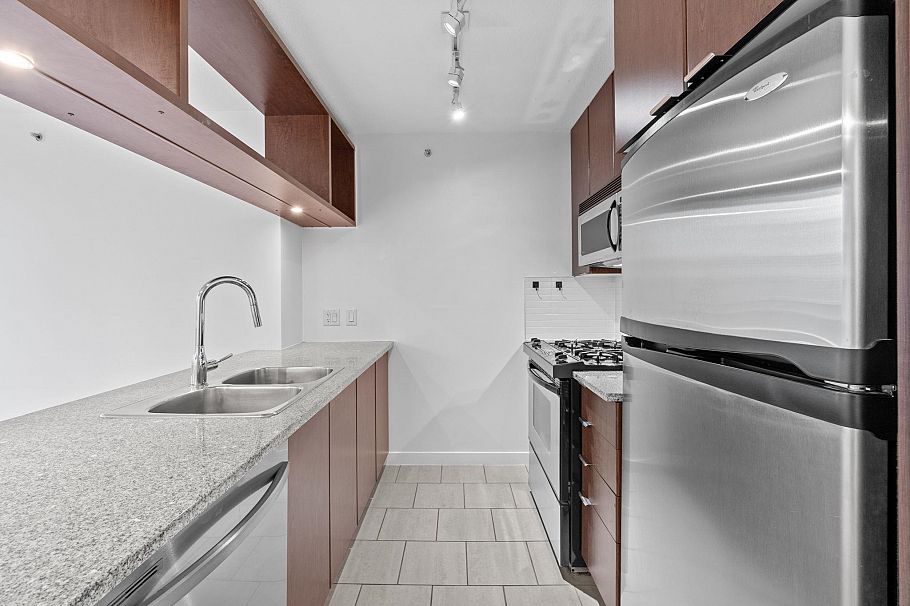 505 1001 Richards Street Vancouver, BC - 4