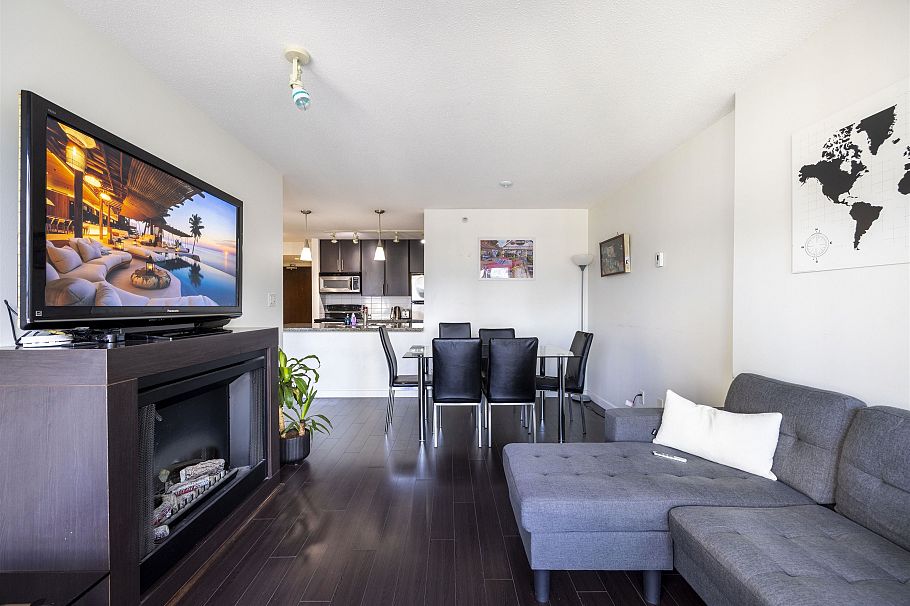 2006 58 Keefer Place Vancouver, BC - 4