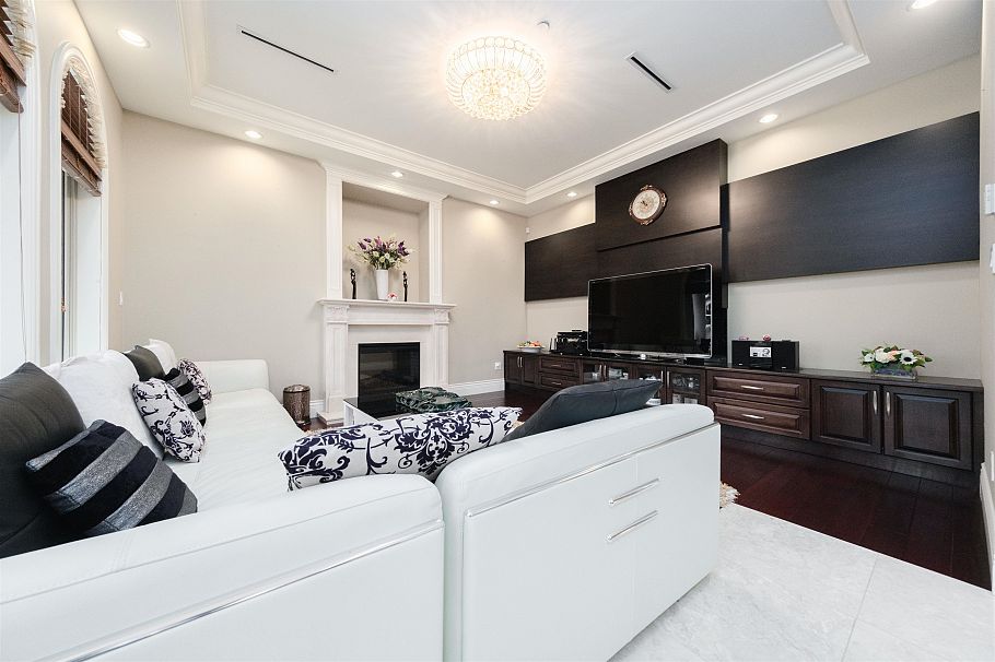 2769 W 49th Avenue Vancouver, BC - 17