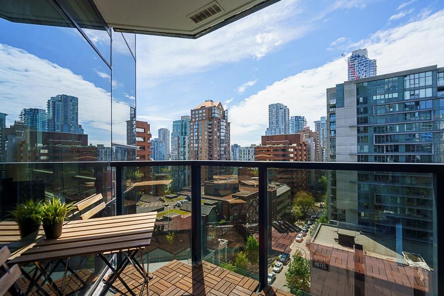 1201 1050 Burrard Street Vancouver, BC - 15