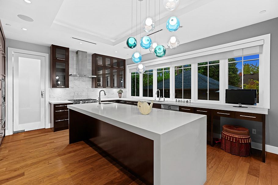 5390 Elm Street Vancouver, BC - 5