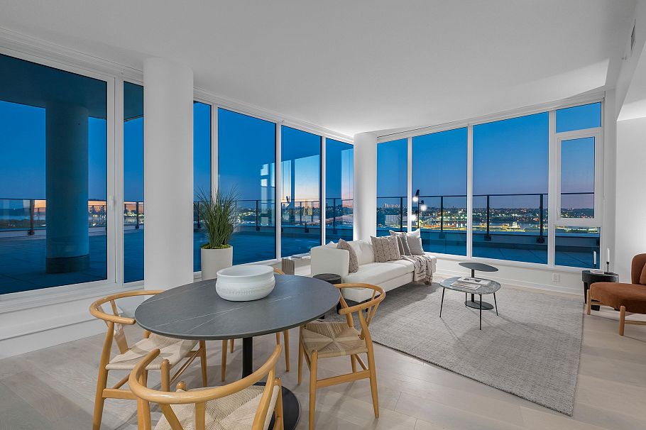 2602 1401 Hunter Street North Vancouver, BC - 10