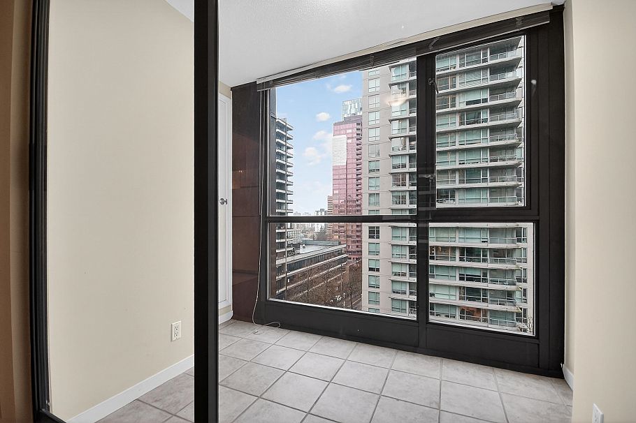 801 1367 Alberni Street Vancouver, BC - 10