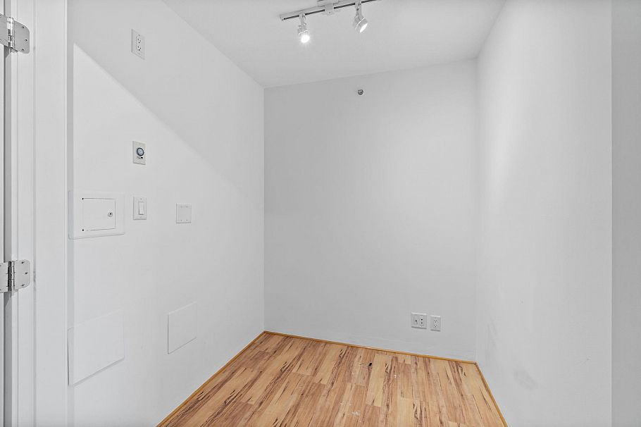 505 1001 Richards Street Vancouver, BC - 6