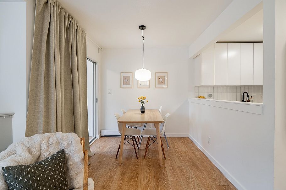 407 3 N Garden Drive Vancouver, BC - 5