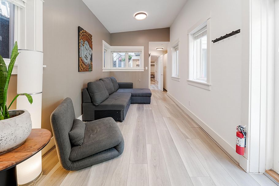 2 709 Keefer Street Vancouver, BC - 20