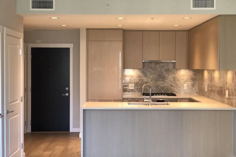 101 5687 Gray Avenue Vancouver, BC - 3