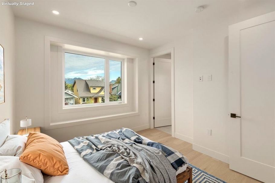 1 2658 Dundas Street Vancouver, BC - 32