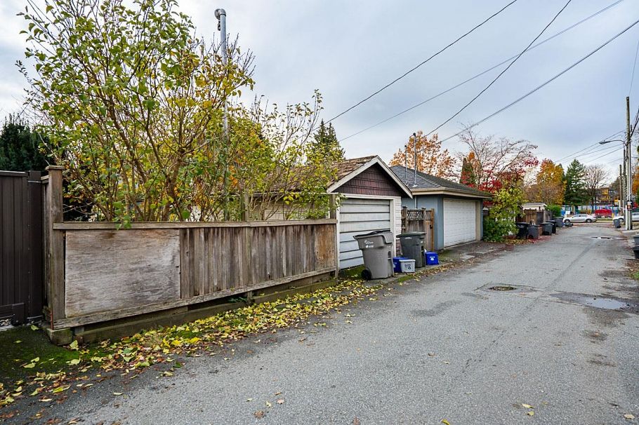 869 W 60th Avenue Vancouver, BC - 8