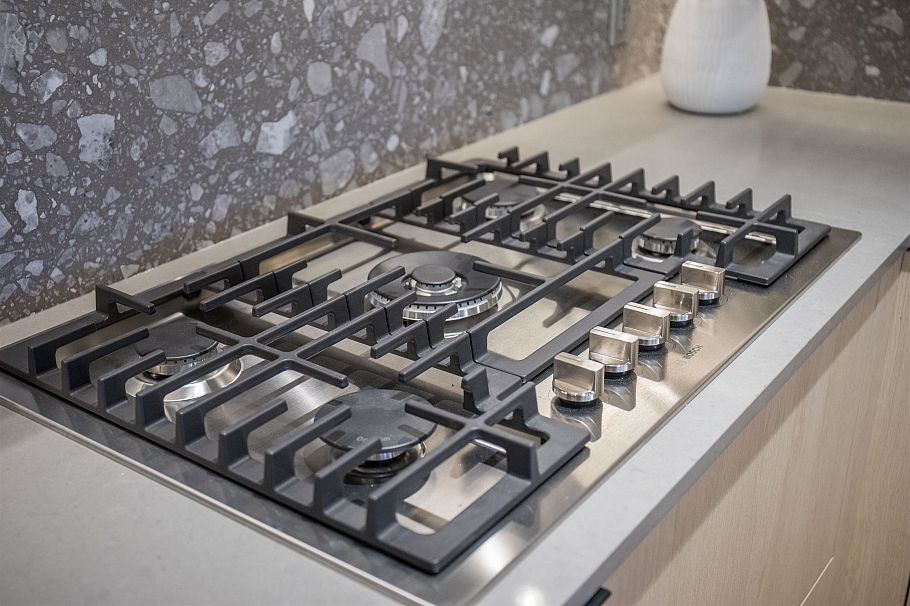 PH521 2471 St. George Street Vancouver, BC - 17