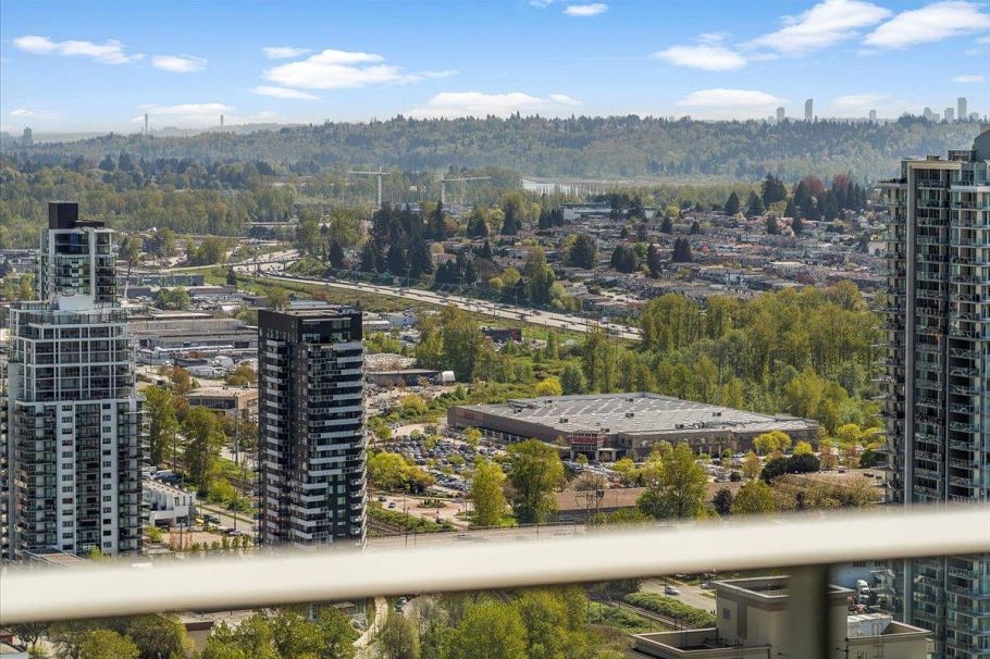 4002 2186 Gilmore Avenue Burnaby, BC - 3