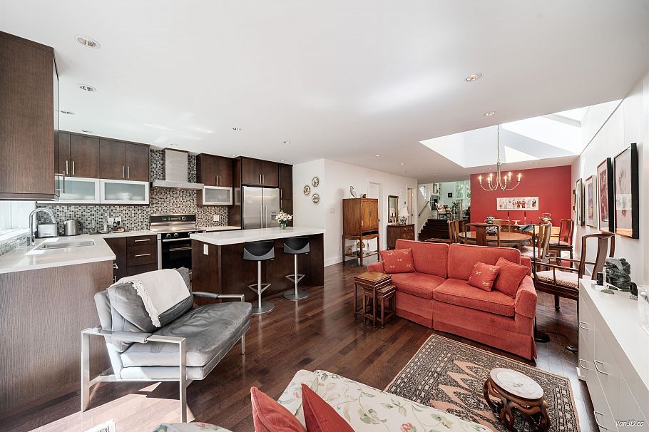 1744 W 14th Avenue Vancouver, BC - 12