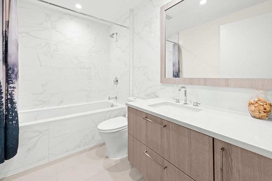 304 707 E 3rd Street North Vancouver, BC - 13