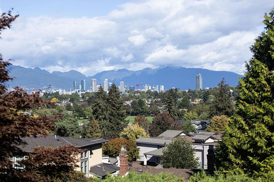 4393 Puget Drive Vancouver, BC - 20