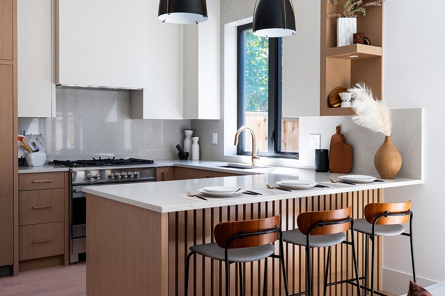 2 356 E 40th Avenue Vancouver, BC - 5