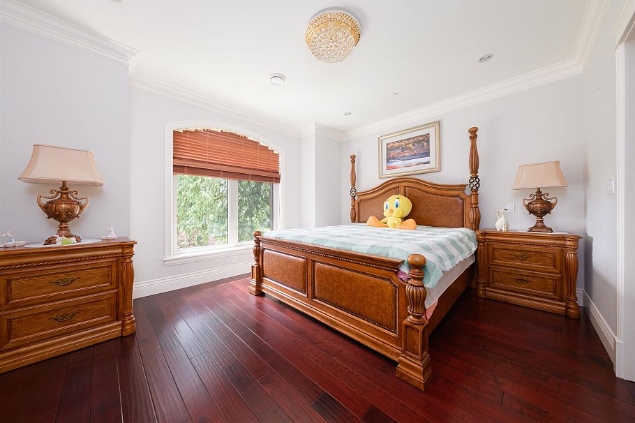 2769 W 49th Avenue Vancouver, BC - 37