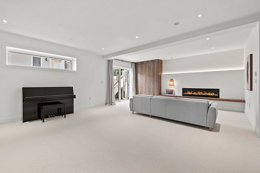 3227 W 35th Avenue Vancouver, BC - 31