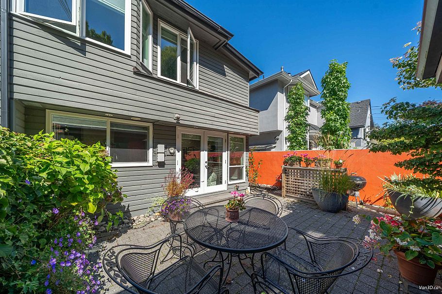 1744 W 14th Avenue Vancouver, BC - 28