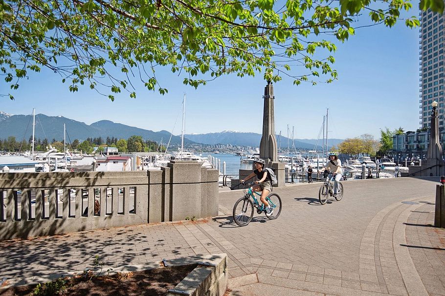 1701 499 Broughton Street Vancouver, BC - 1