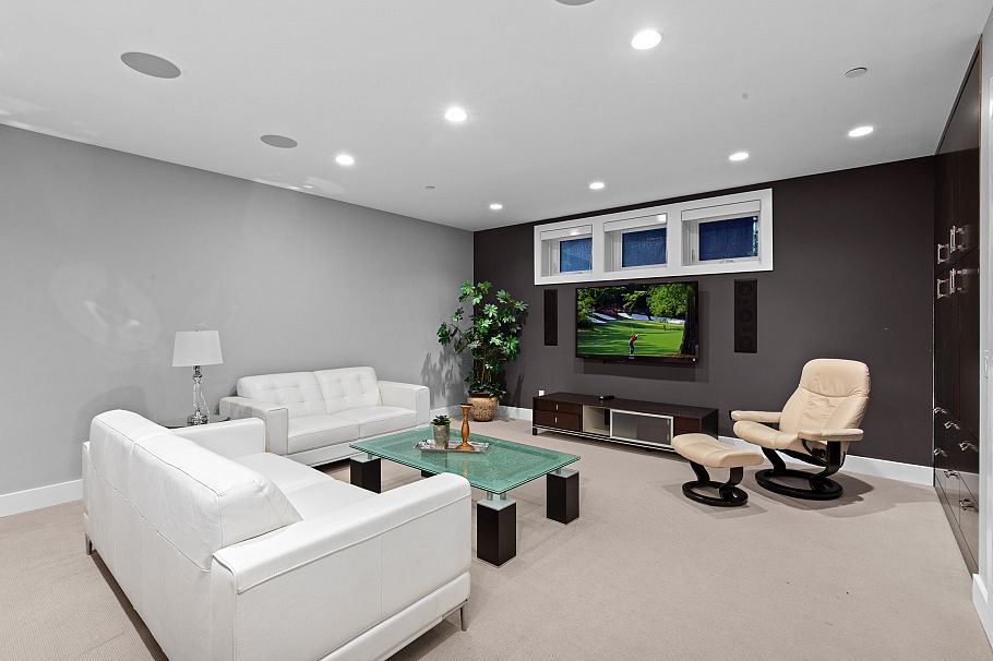 5390 Elm Street Vancouver, BC - 34