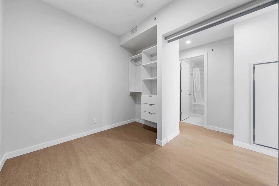 4002 2186 Gilmore Avenue Burnaby, BC - 23