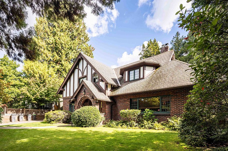 6026 Angus Drive Vancouver, BC - 2