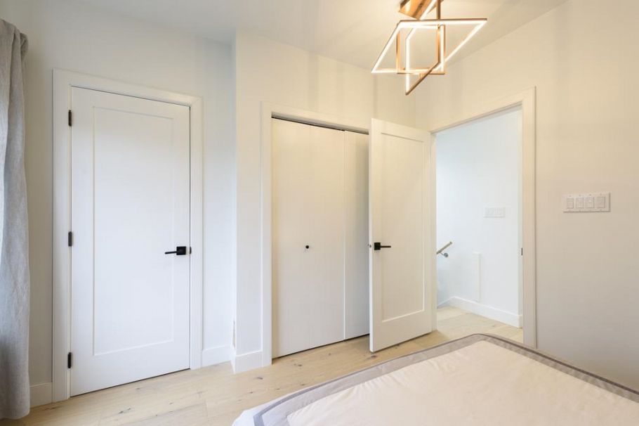 161 E 26th Avenue Vancouver, BC - 17