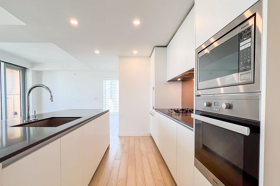 3007 1480 Howe Street Vancouver, BC - 7