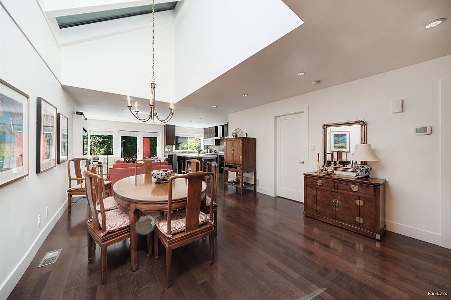 1744 W 14th Avenue Vancouver, BC - 6