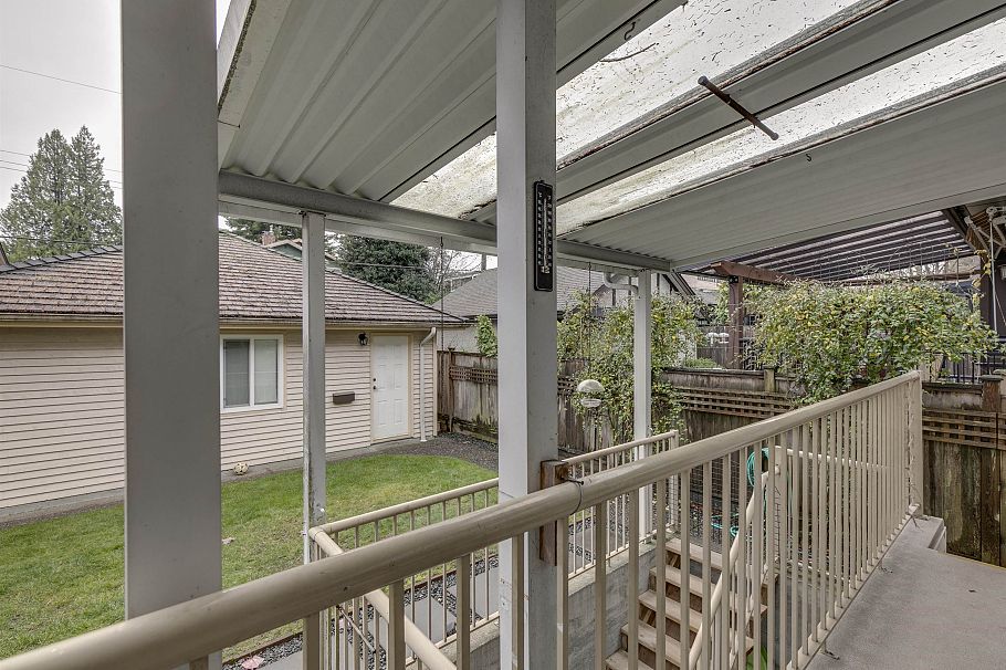 4560 W 7th Avenue Vancouver, BC - 22