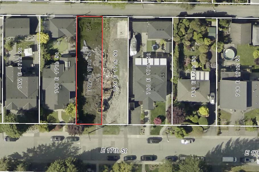752 E 17th Street North Vancouver, BC - 5