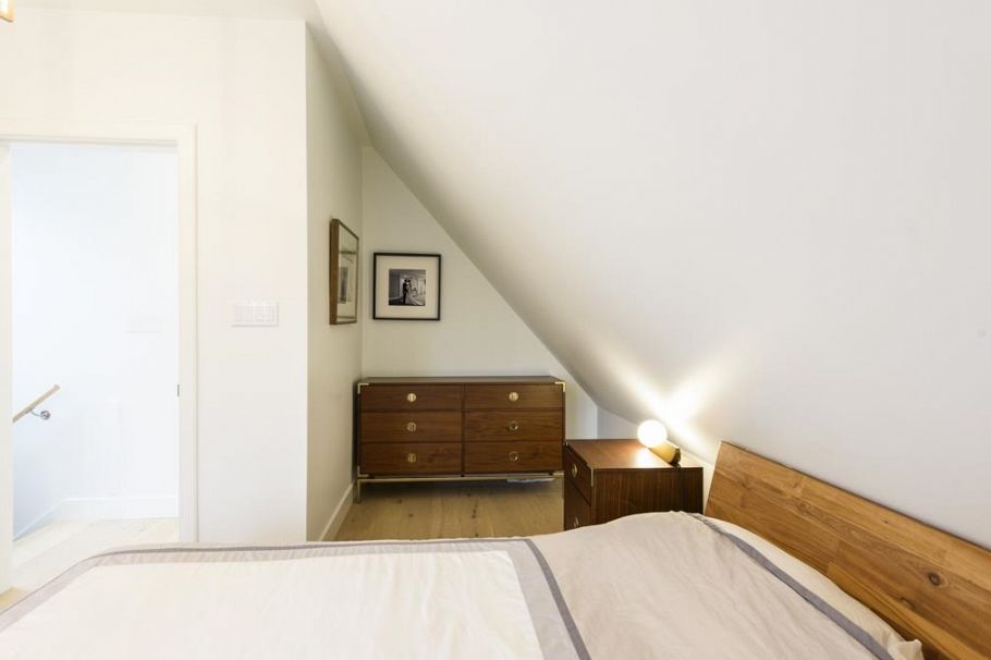 161 E 26th Avenue Vancouver, BC - 18