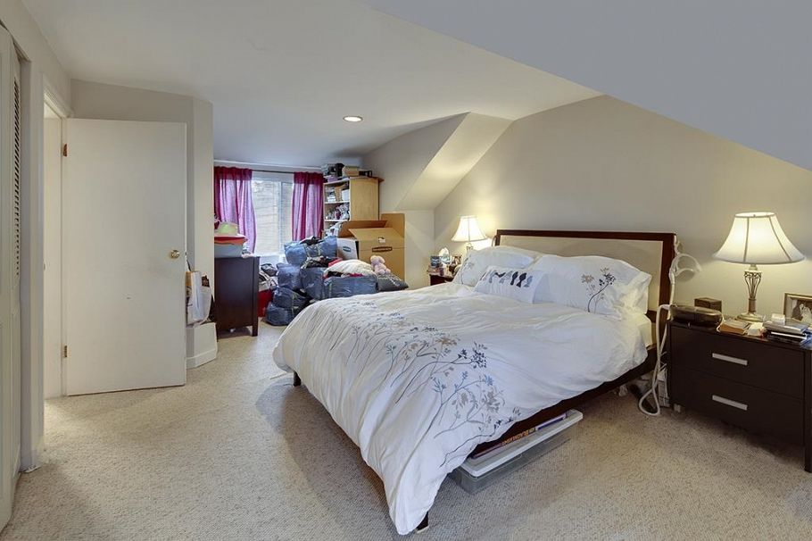 1373 W 64th Avenue Vancouver, BC - 26