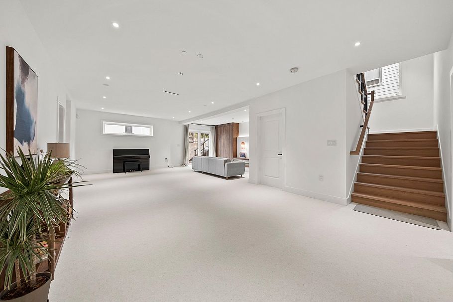 3227 W 35th Avenue Vancouver, BC - 23