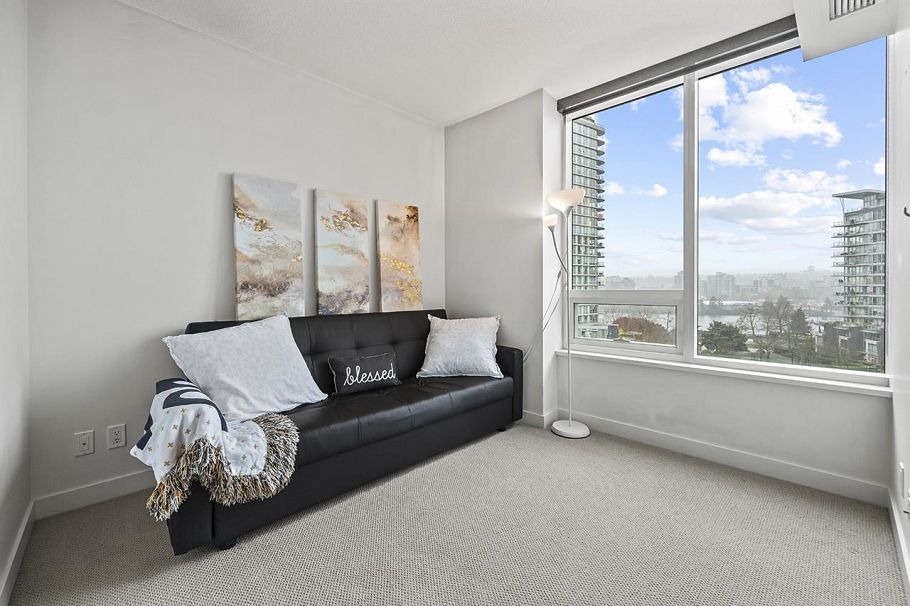 758 38 Smithe Street Vancouver, BC - 9