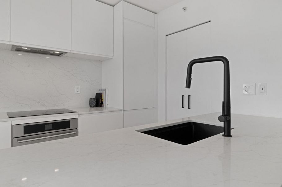 3002 909 Mainland Street Vancouver, BC - 6