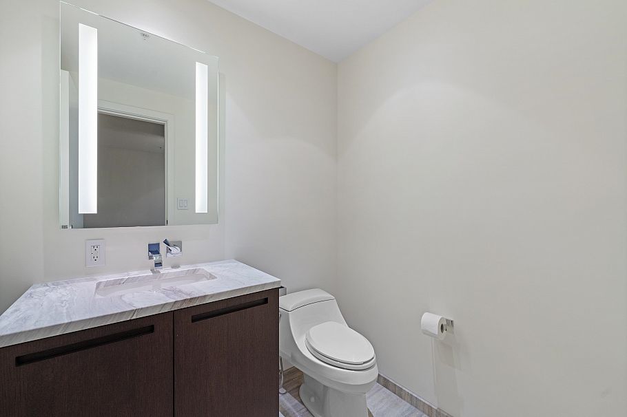 2701 1011 W Cordova Street Vancouver, BC - 33