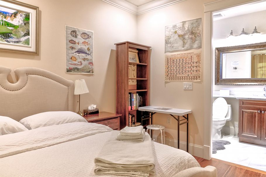 2237 W 37th Avenue Vancouver, BC - 22