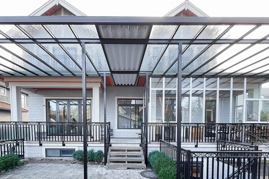 2237 W 37th Avenue Vancouver, BC - 12