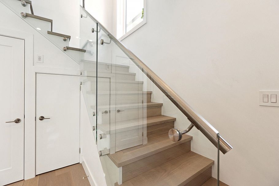 7855 Ontario Street Vancouver, BC - 8