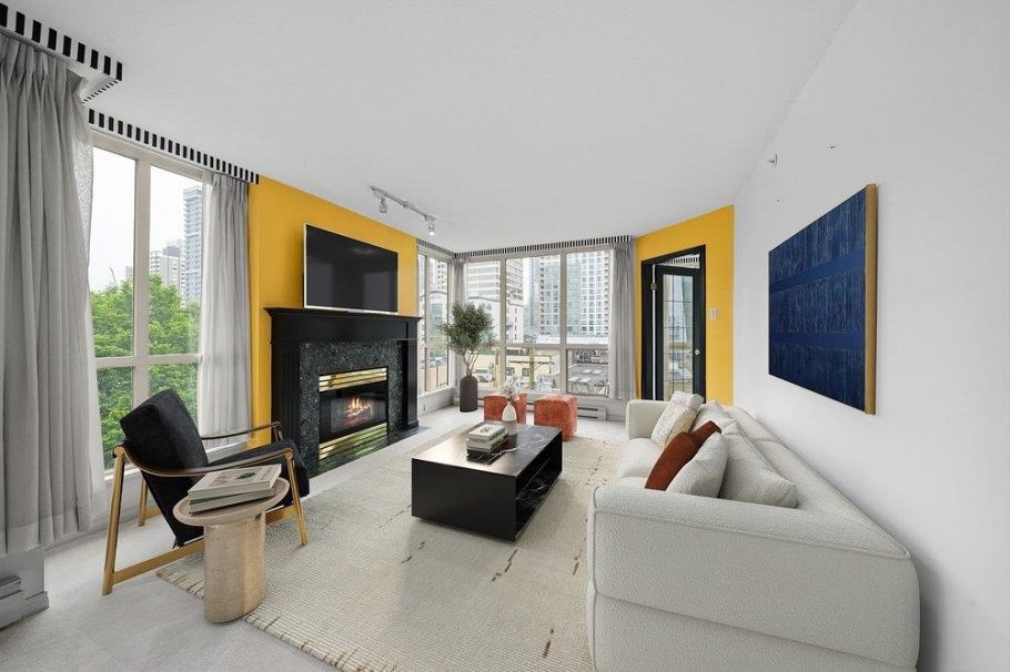 503 1111 Haro Street Vancouver, BC - 4