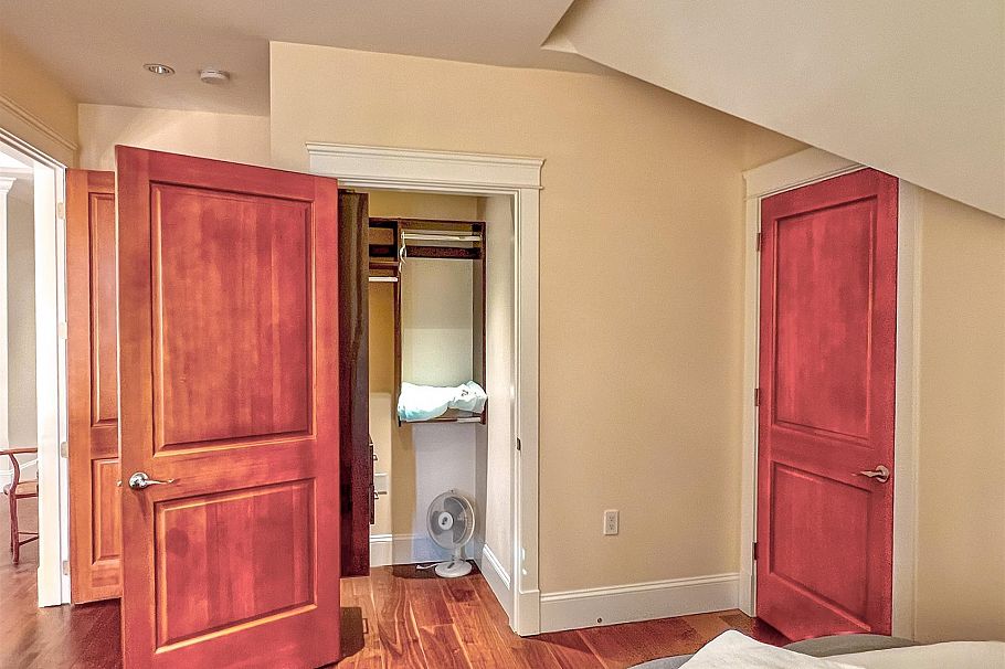 2237 W 37th Avenue Vancouver, BC - 19