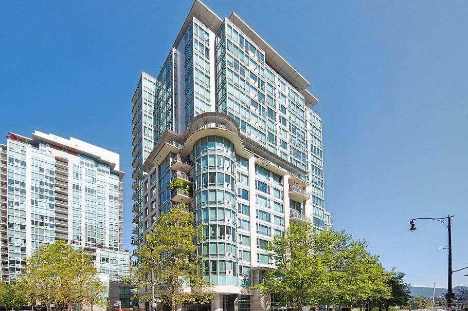 1701 499 Broughton Street Vancouver, BC - 2