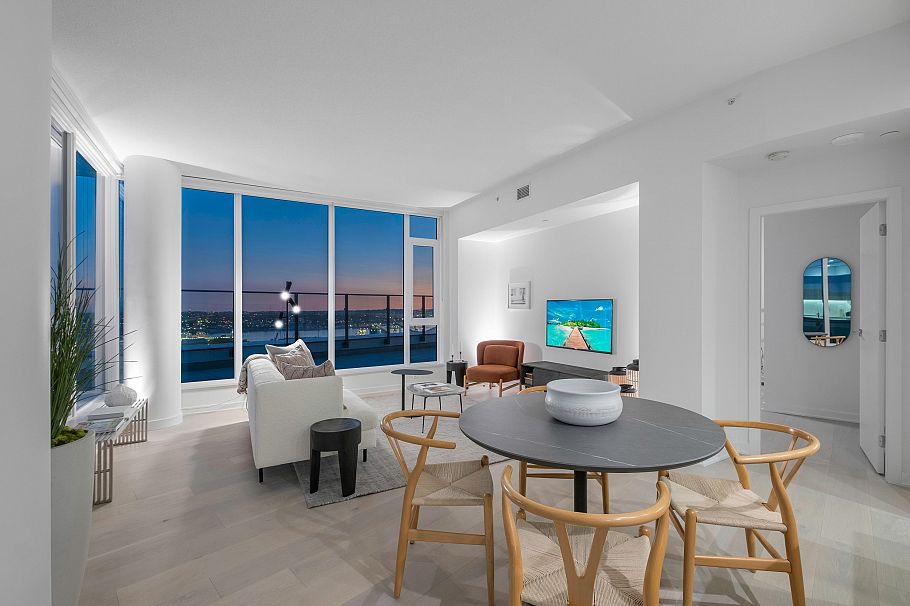 2602 1401 Hunter Street North Vancouver, BC - 9