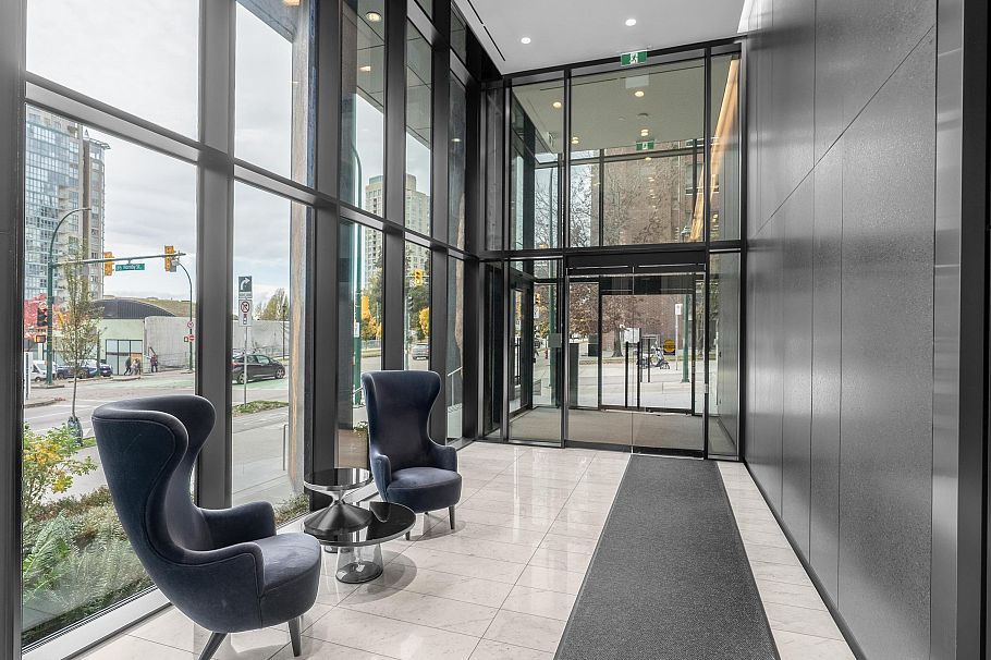 708 889 Pacific Street Vancouver, BC - 29