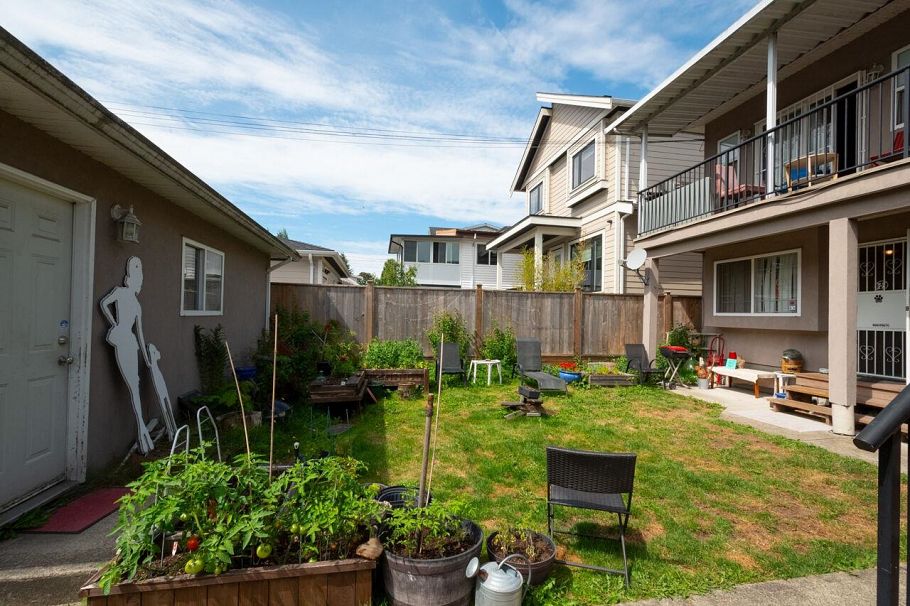 2870 Mcgill Street Vancouver, BC - 24