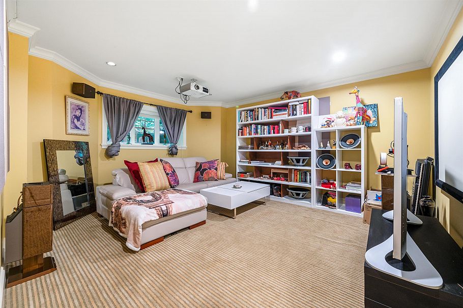 6261 Adera Street Vancouver, BC - 19