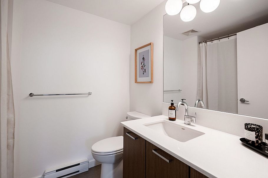 709 2321 Scotia Street Vancouver, BC - 20