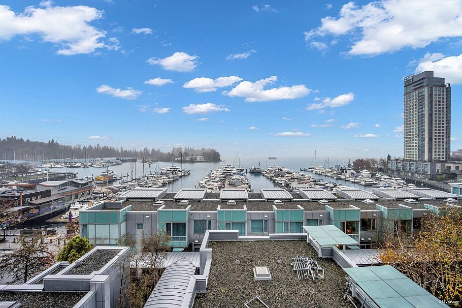 602 590 Nicola Street Vancouver, BC - 1